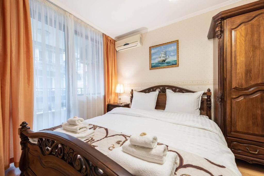 Vazov , Two Bedroom Centre Daire *