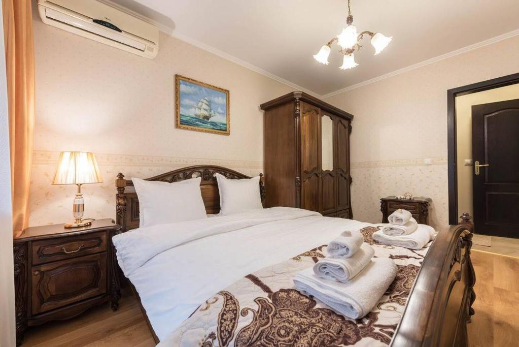 Vazov , Two Bedroom Centre Varna