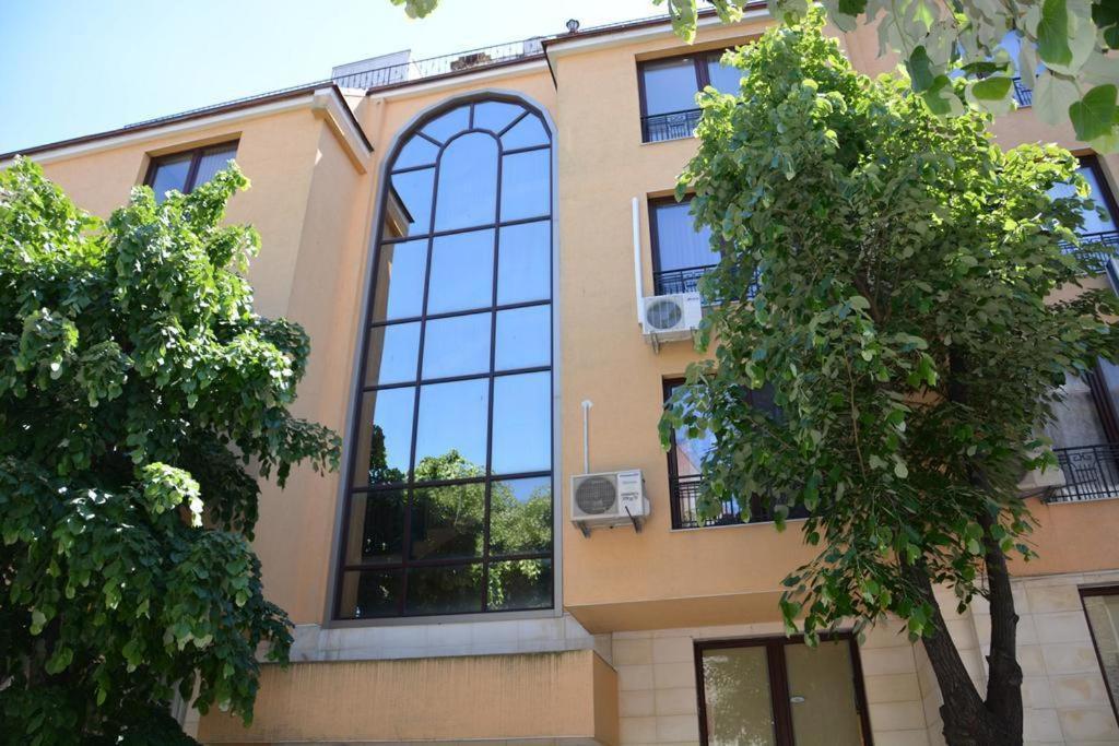 Daire Vazov , Two Bedroom Centre *